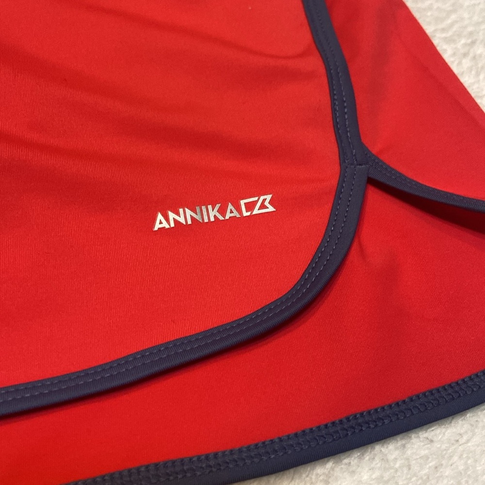 ANNIKA NWT Size M Skort 50 UPF Pockets - Picture 2 of 12